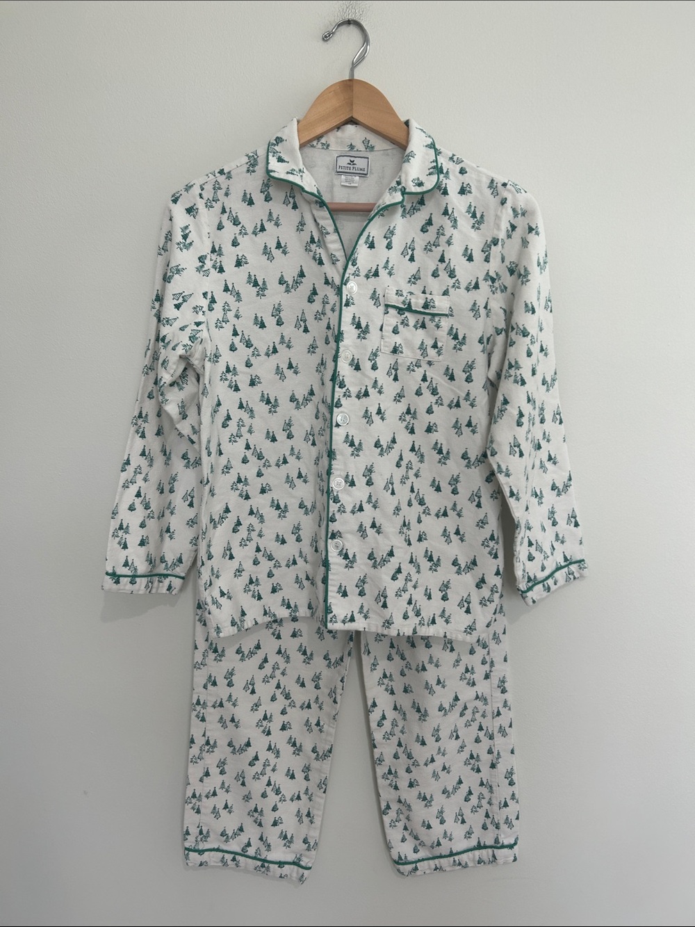 Petite Plume Cream and Green Tree-Print Kids Pajama Set Size 14